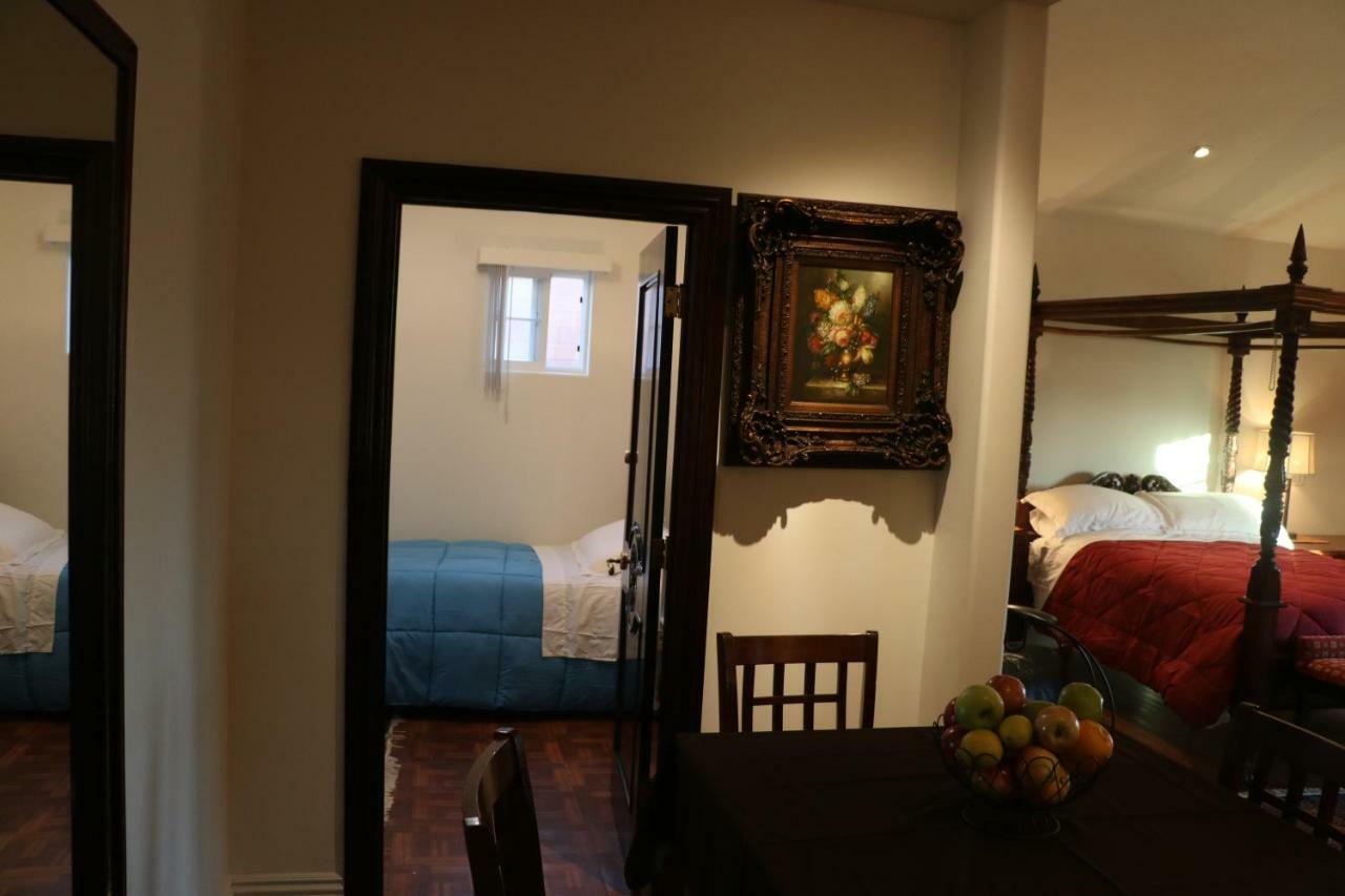 Entire Second Flr - Santa Monica Luxury Roman Villa Los Angeles Exterior photo